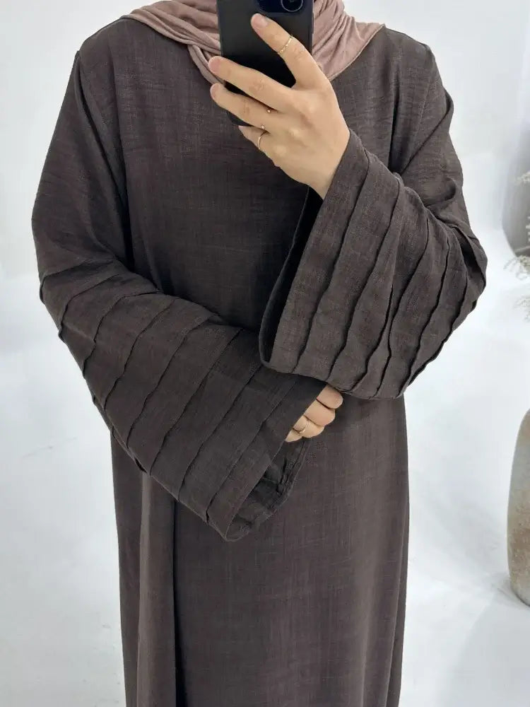 Pleated Sleeve Abaya